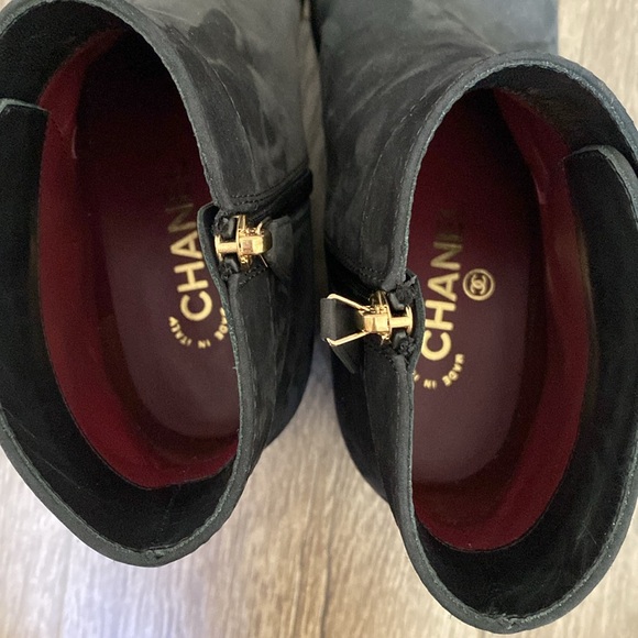 Chanel boots - Picture 13 of 15